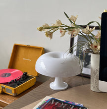 Load image into Gallery viewer, Jazz Club Lamp: White Pre-order