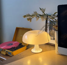 Load image into Gallery viewer, Jazz Club Lamp: White Pre-order